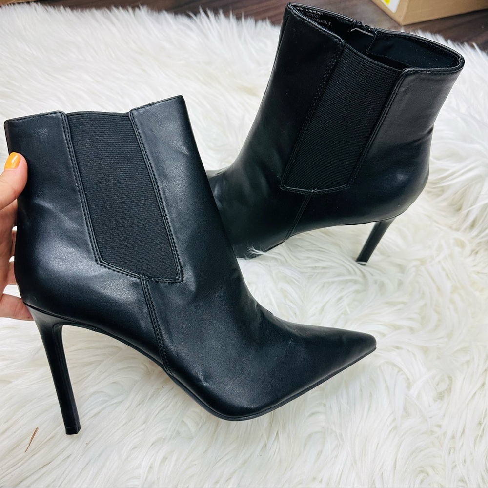 I.N.C. Katalina Pointed-Toe Booties - Picture 4 of 7